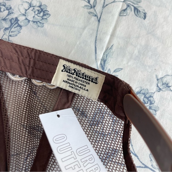 Urban outfitters cream and brown men’s hat - Picture 6 of 6